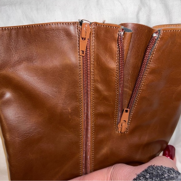 NWT PIERRE DUMAS Knee High Vegan Leather Riding Heeled Boots - Picture 6 of 12